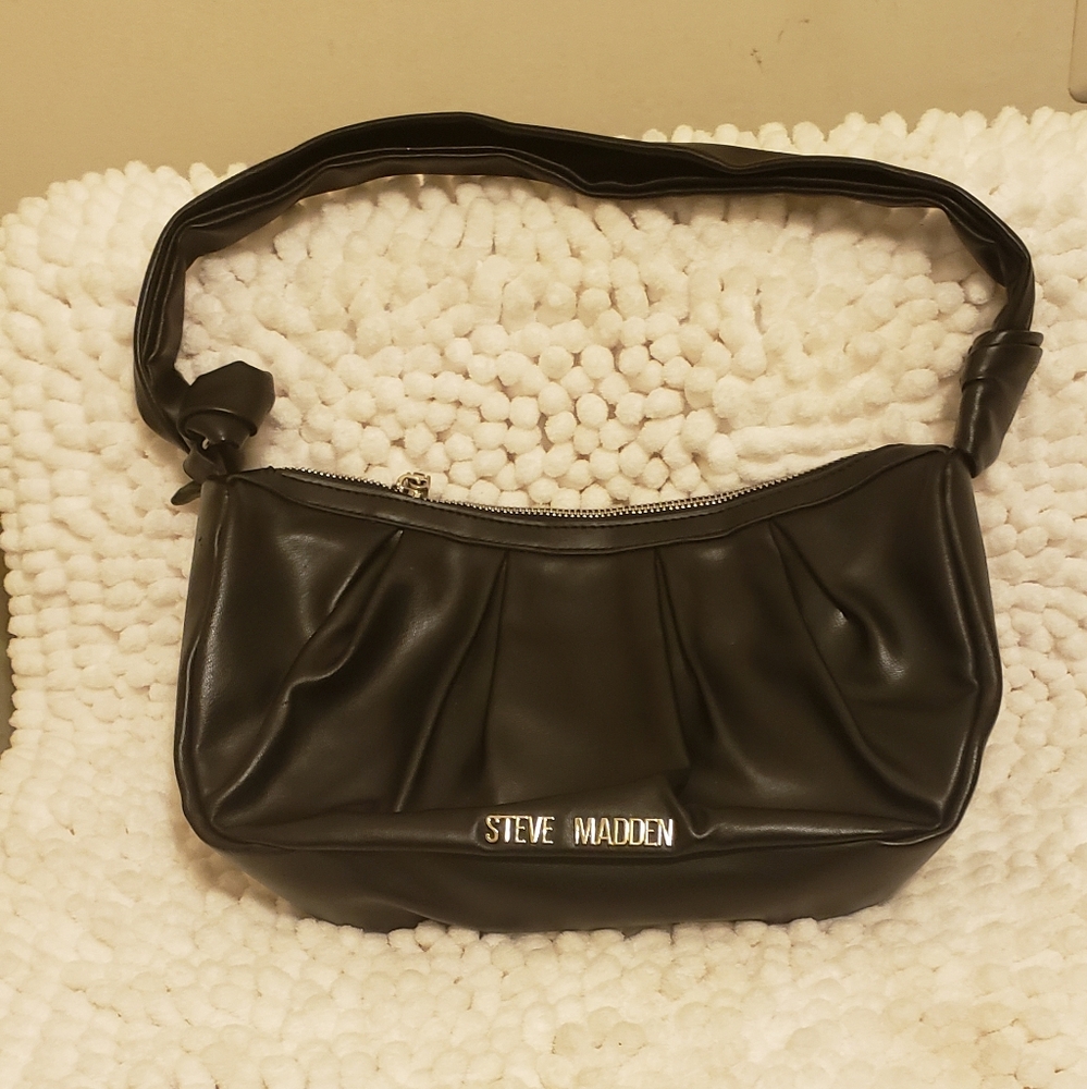 Steve Madden black Shoulder Bag
